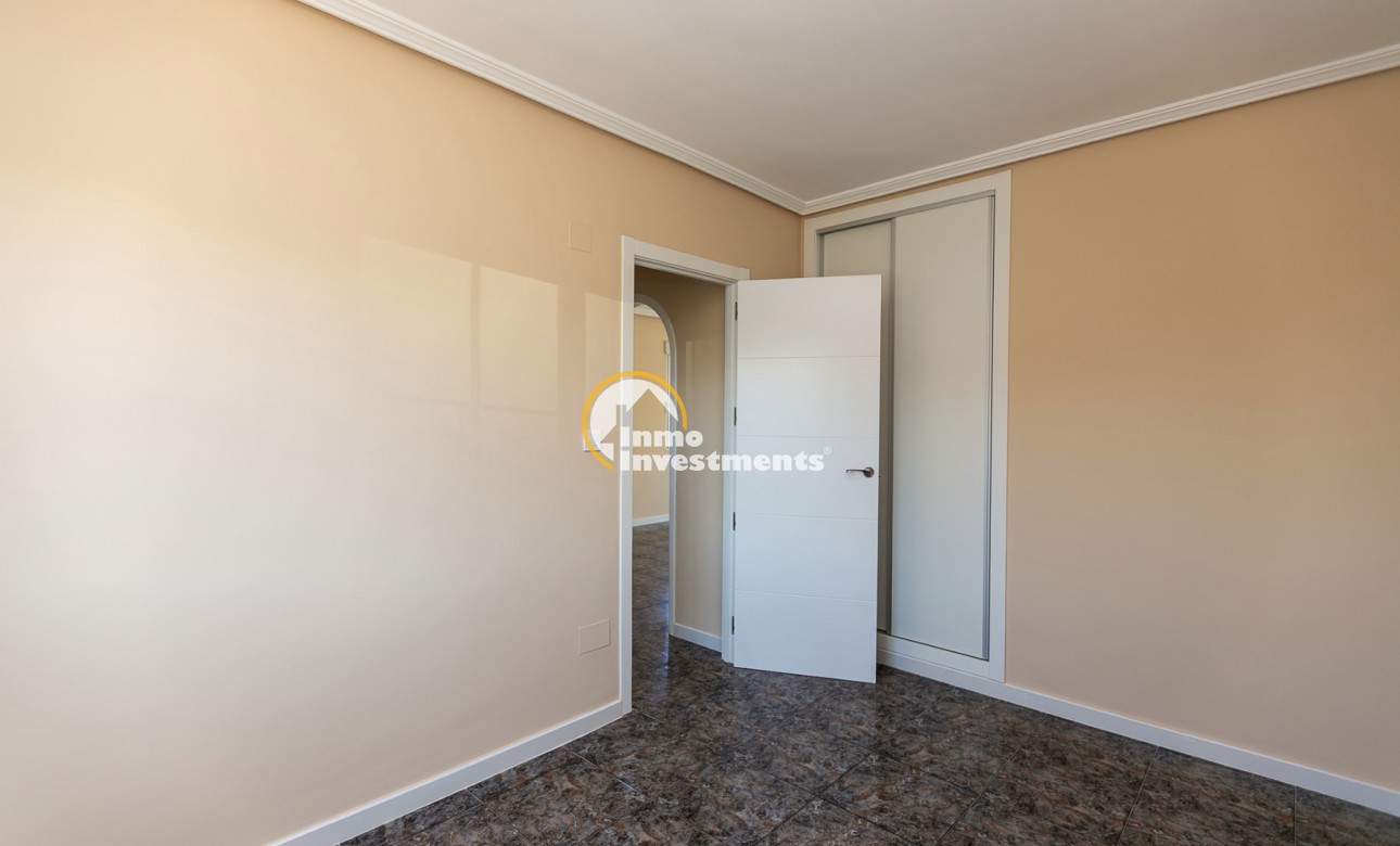 Reventa - Apartamento - Punta Prima