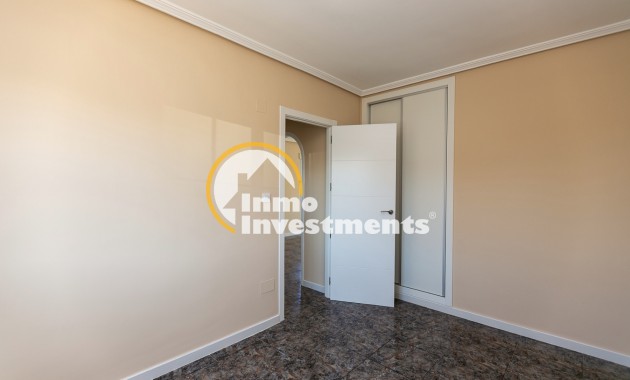 Reventa - Apartamento - Punta Prima