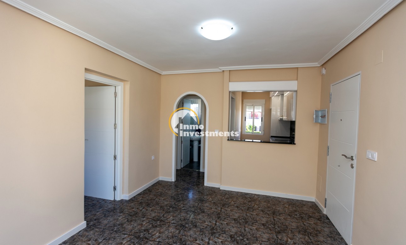 Reventa - Apartamento - Punta Prima