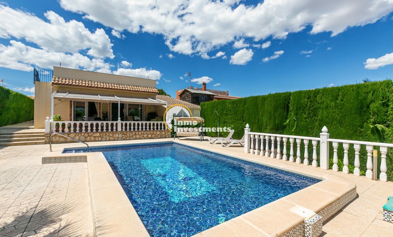 Resale - Semi detached villa - Los Balcones