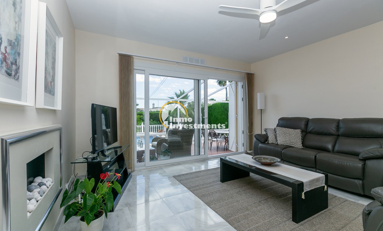 Resale - Semi detached villa - Los Balcones
