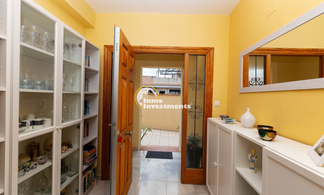 Resale - Semi detached villa - Los Balcones