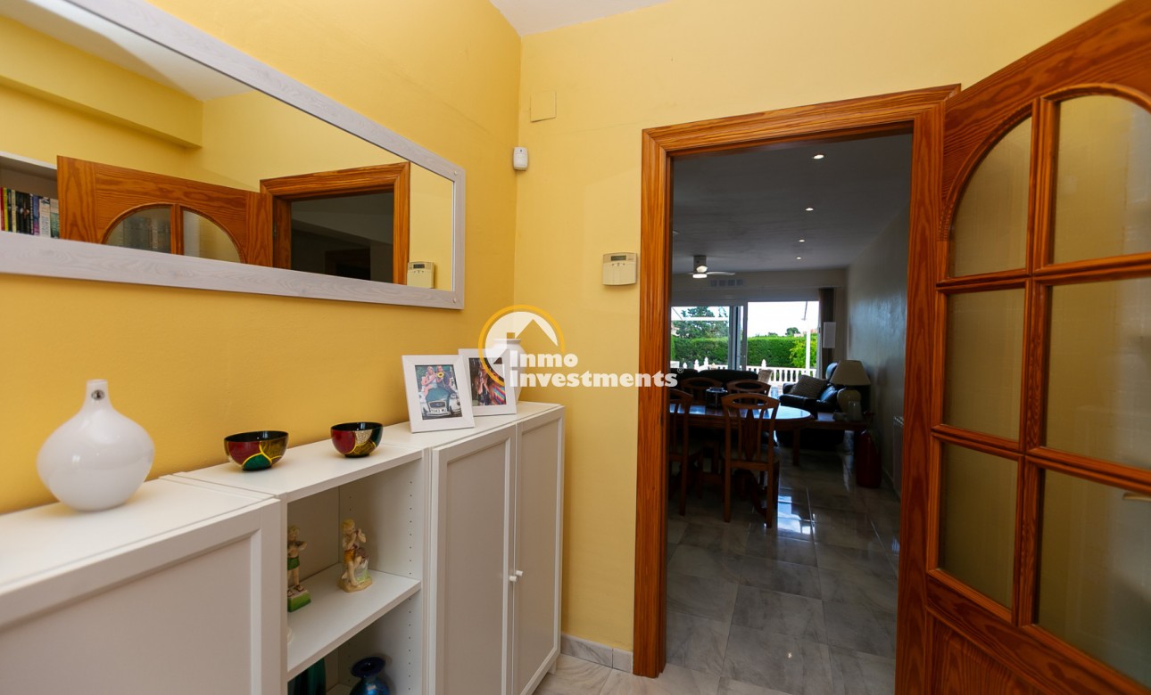 Resale - Semi detached villa - Los Balcones
