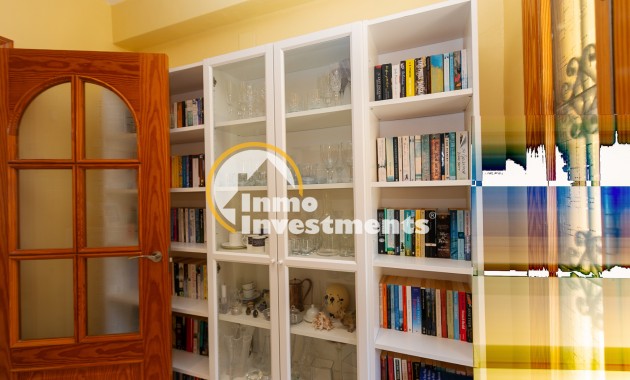 Resale - Semi detached villa - Los Balcones