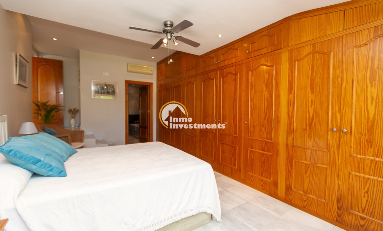 Resale - Semi detached villa - Los Balcones