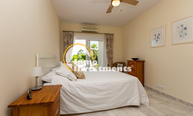 Resale - Semi detached villa - Los Balcones