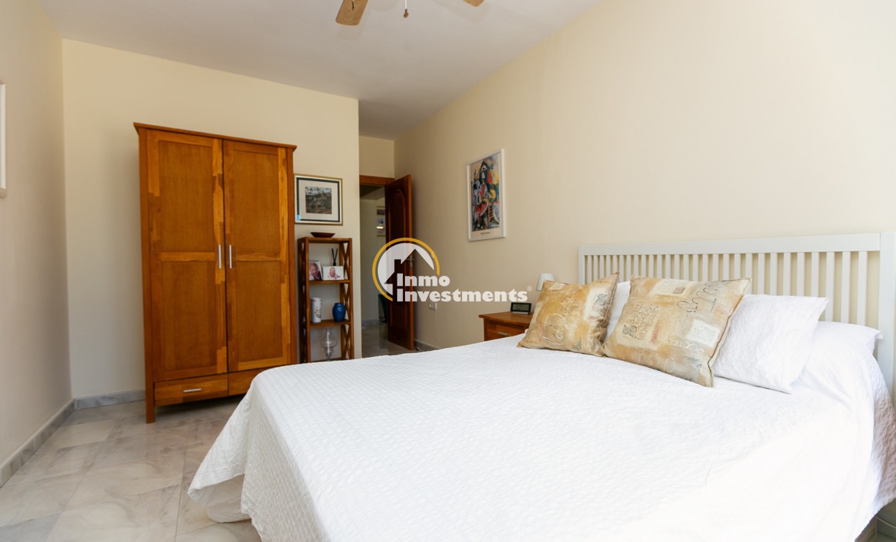 Resale - Semi detached villa - Los Balcones