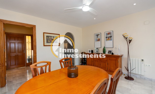 Resale - Semi detached villa - Los Balcones