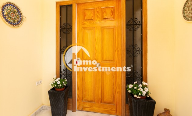 Resale - Semi detached villa - Los Balcones