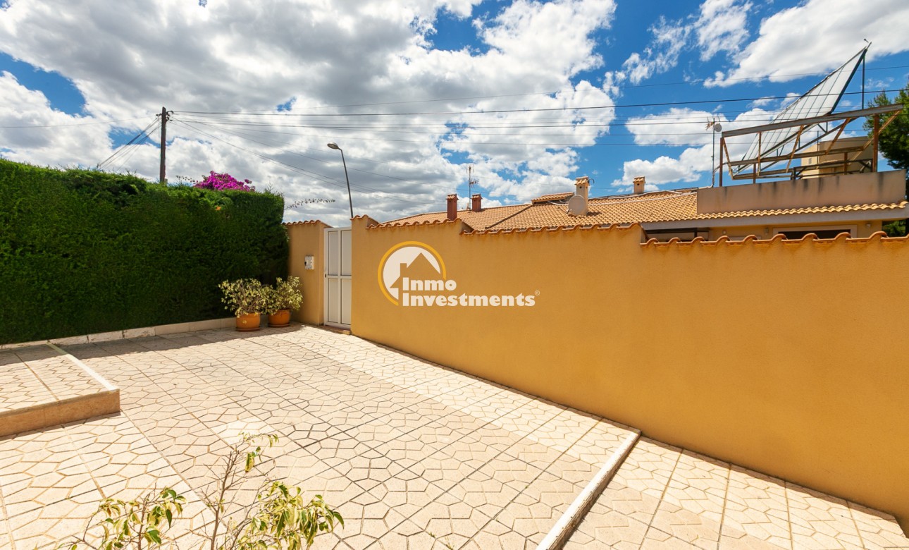 Resale - Semi detached villa - Los Balcones