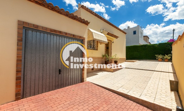 Resale - Semi detached villa - Los Balcones