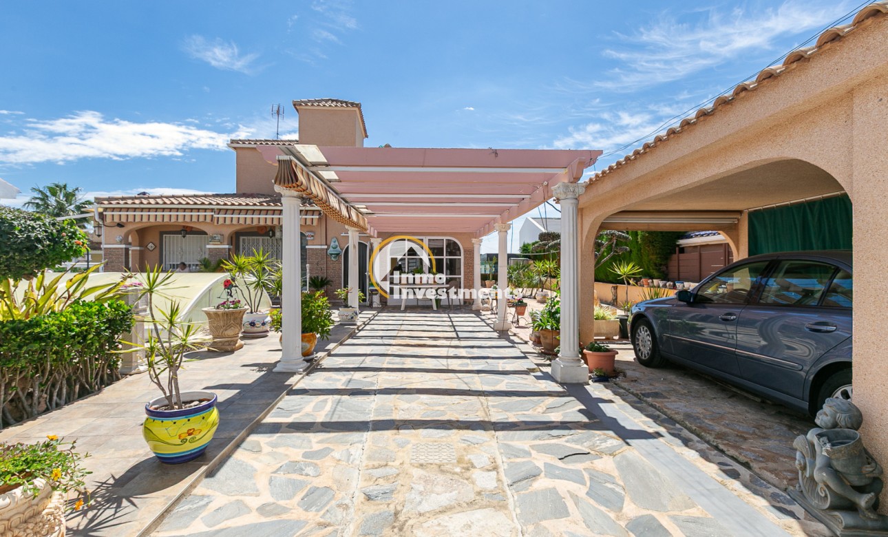 Gebrauchtimmobilien - Villa - La Zenia