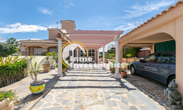 Gebrauchtimmobilien - Villa - La Zenia