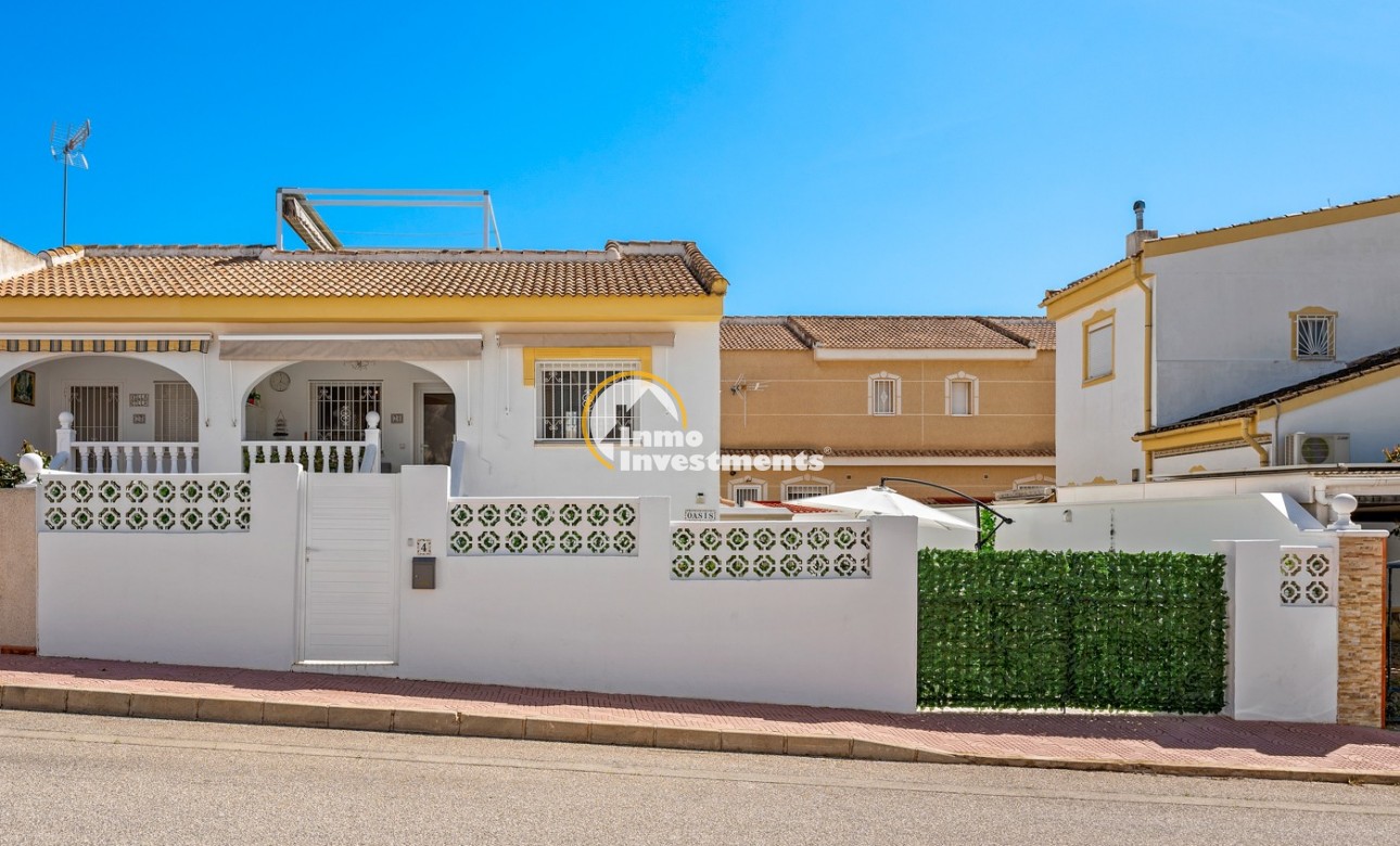 Bestaande bouw - Half vrijstaande villa - Benijófar - Monte Azul/ El Dorado