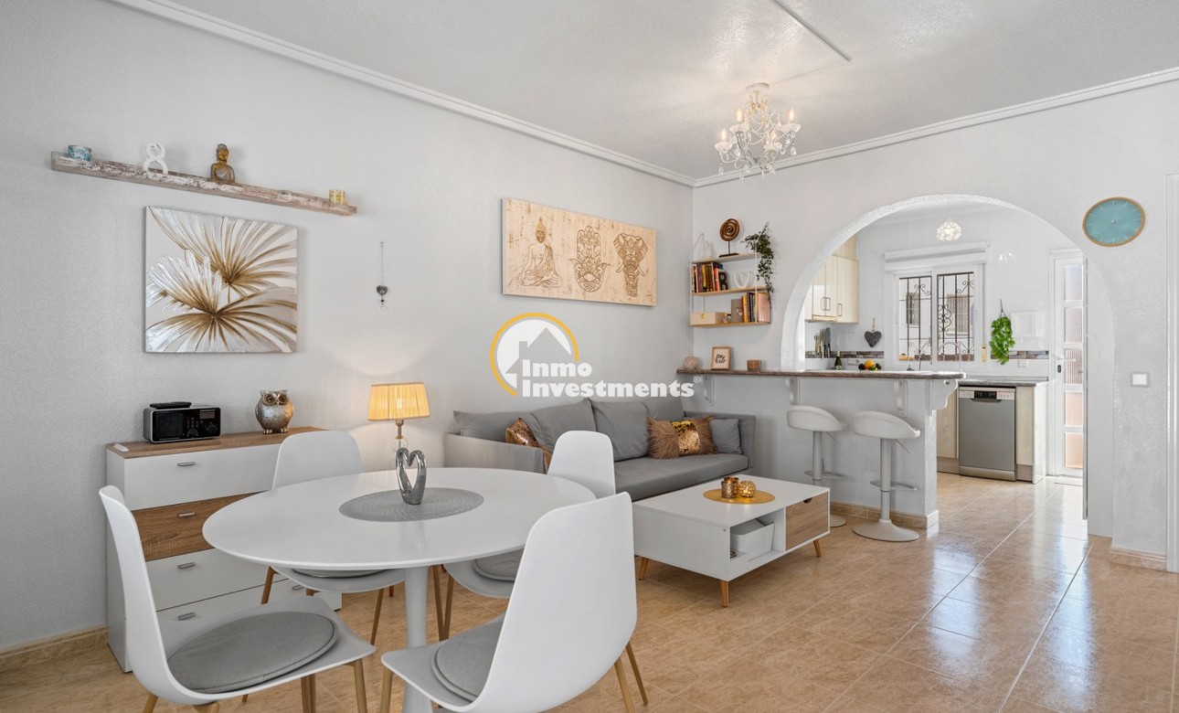 Bestaande bouw - Half vrijstaande villa - Benijófar - Monte Azul/ El Dorado