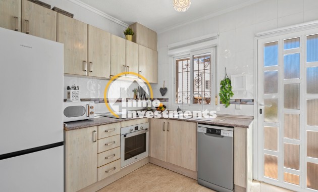 Bestaande bouw - Half vrijstaande villa - Benijófar - Monte Azul/ El Dorado