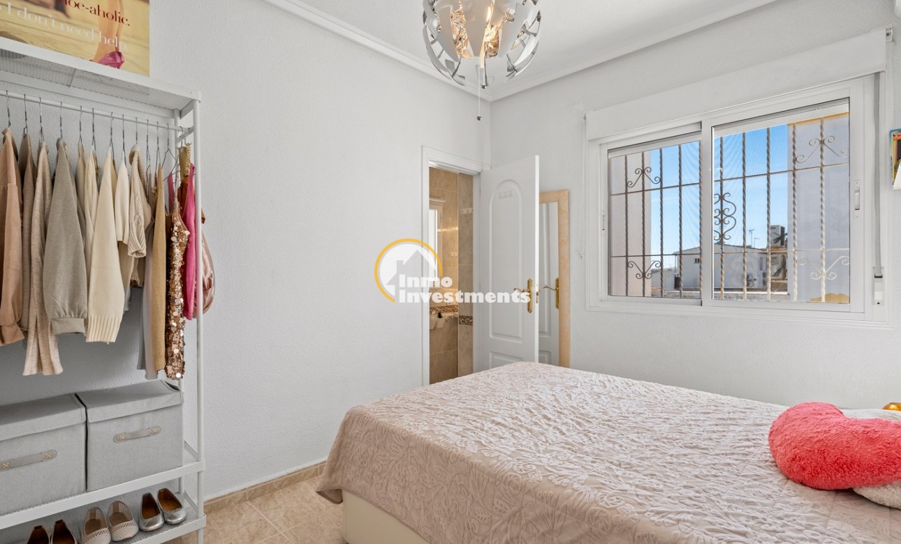 Bestaande bouw - Half vrijstaande villa - Benijófar - Monte Azul/ El Dorado