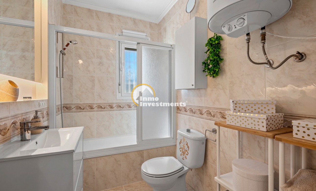 Bestaande bouw - Half vrijstaande villa - Benijófar - Monte Azul/ El Dorado