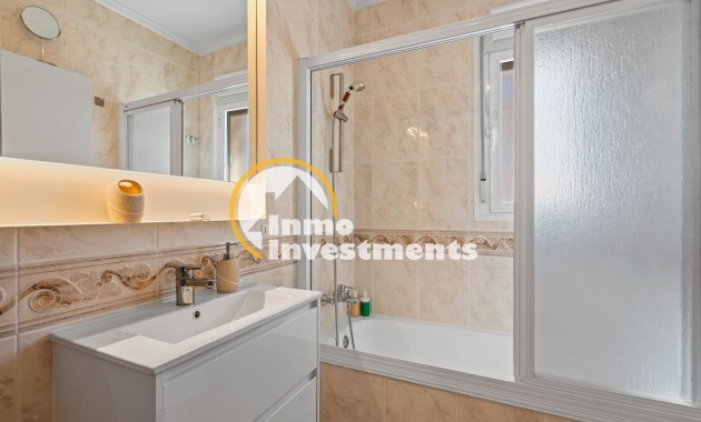 Bestaande bouw - Half vrijstaande villa - Benijófar - Monte Azul/ El Dorado