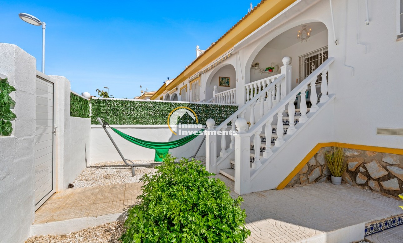 Bestaande bouw - Half vrijstaande villa - Benijófar - Monte Azul/ El Dorado