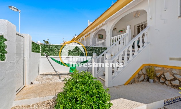 Bestaande bouw - Half vrijstaande villa - Benijófar - Monte Azul/ El Dorado