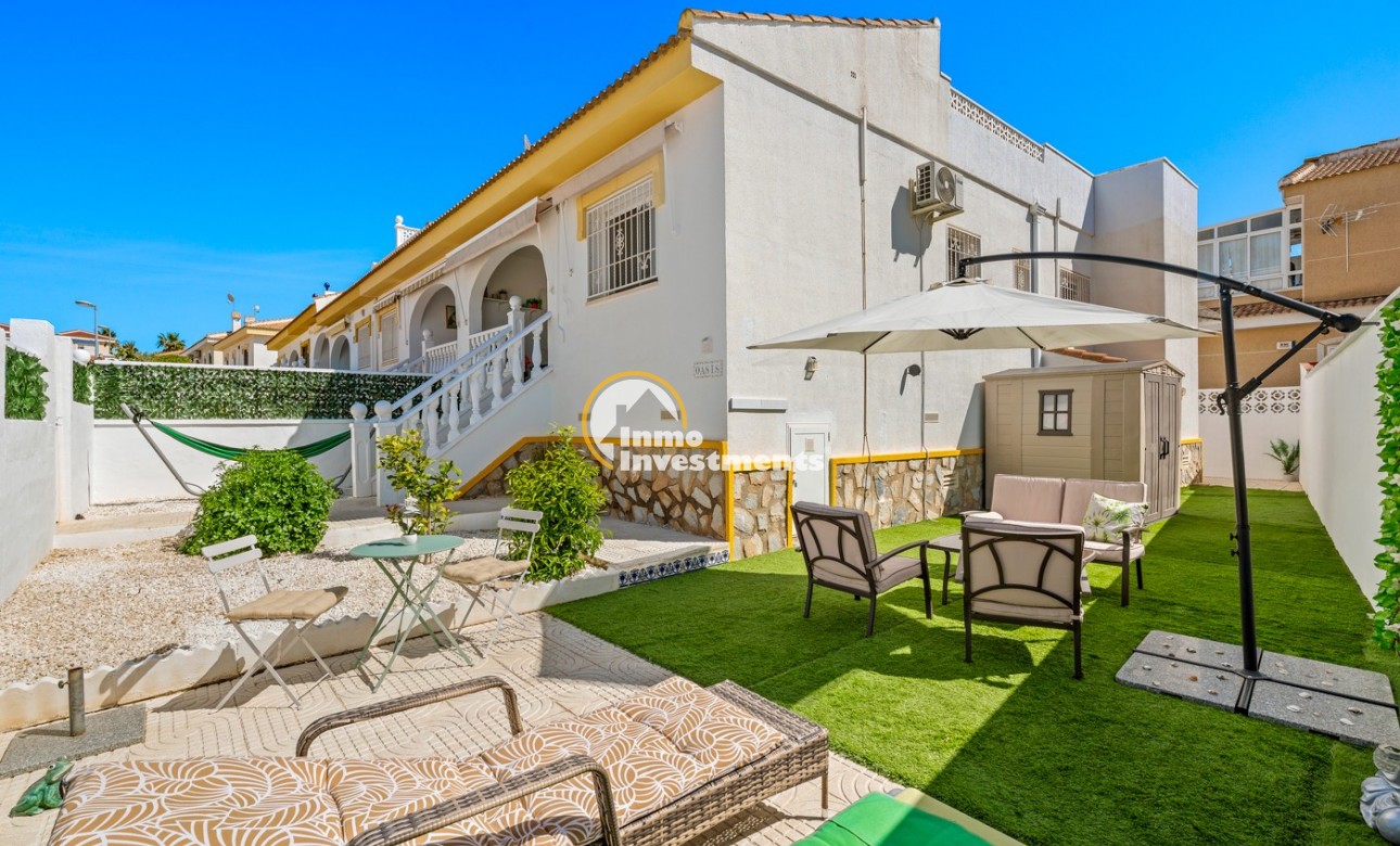 Bestaande bouw - Half vrijstaande villa - Benijófar - Monte Azul/ El Dorado