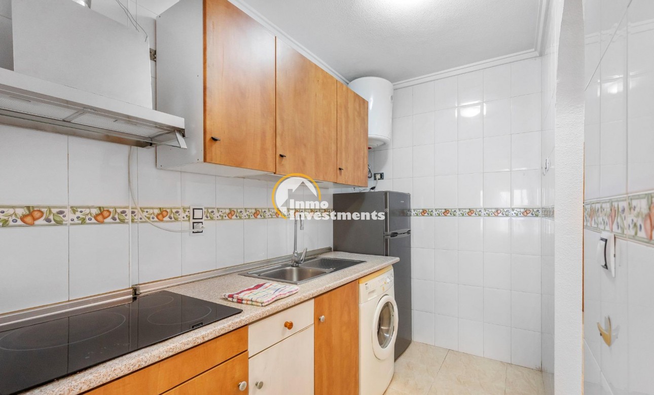 Resale - Studio  - Torrevieja - Estacion de autobuses