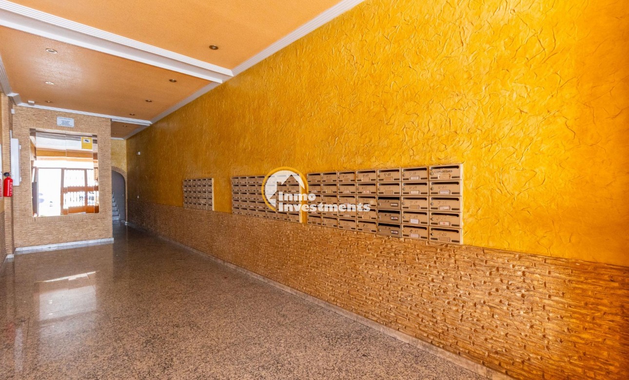 Resale - Studio  - Torrevieja - Estacion de autobuses