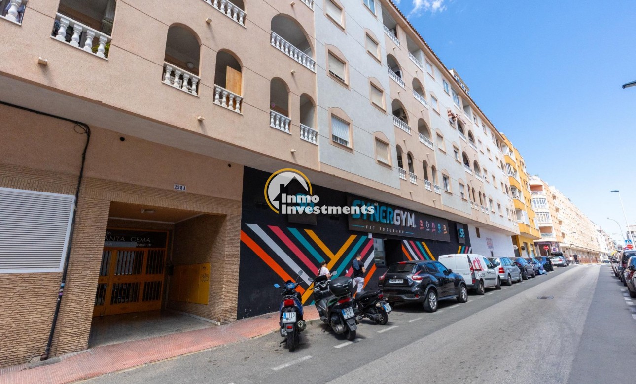 Resale - Studio  - Torrevieja - Estacion de autobuses