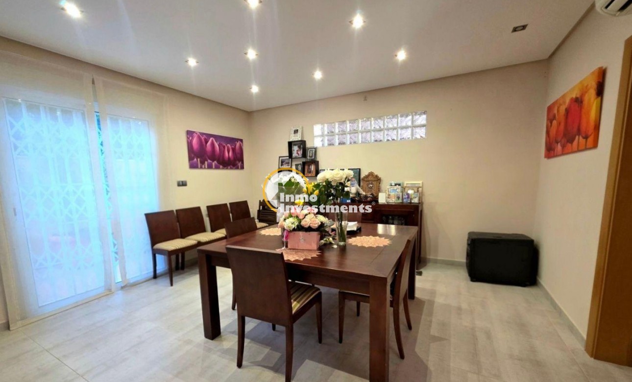 Bestaande bouw - Villa - Campoamor
