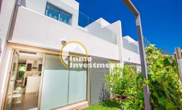 Till salu - Town house - Punta Prima