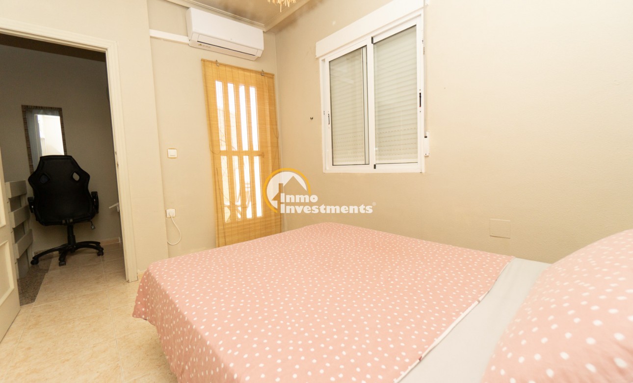 Resale - Town house - Playa Flamenca