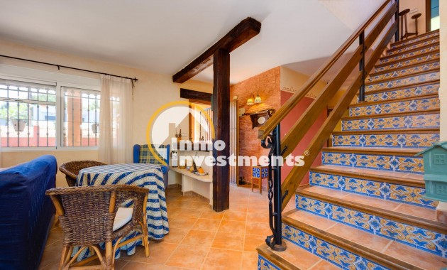 Resale - Villa - San Miguel de Salinas - San Miguel
