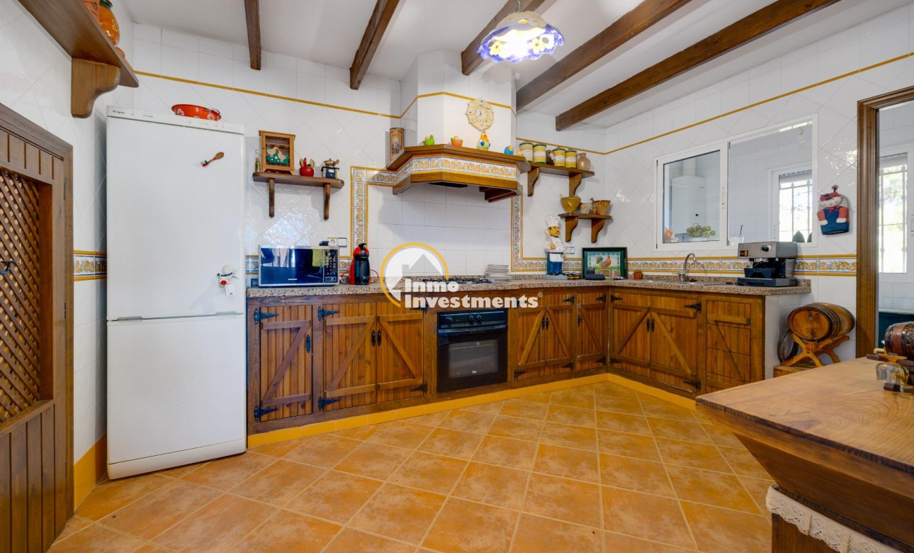 Resale - Villa - San Miguel de Salinas - San Miguel