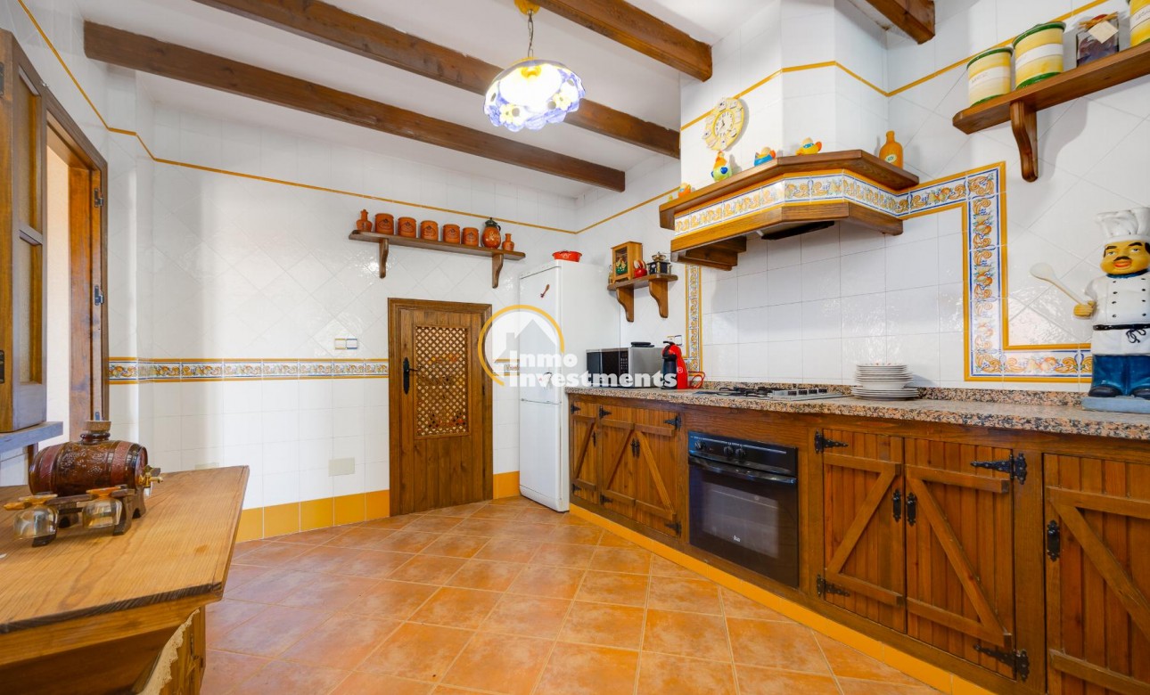 Resale - Villa - San Miguel de Salinas - San Miguel