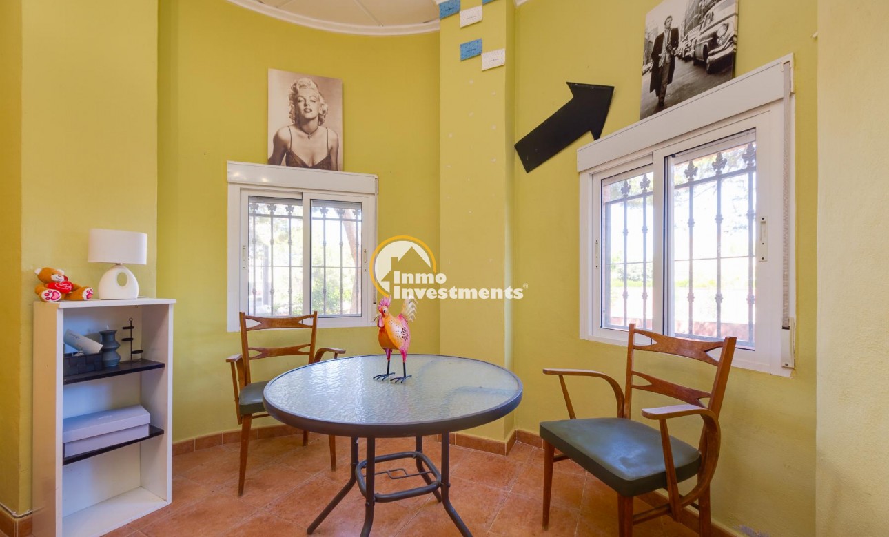 Resale - Villa - San Miguel de Salinas - San Miguel