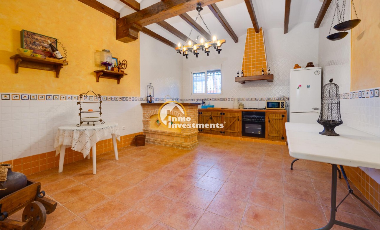 Resale - Villa - San Miguel de Salinas - San Miguel