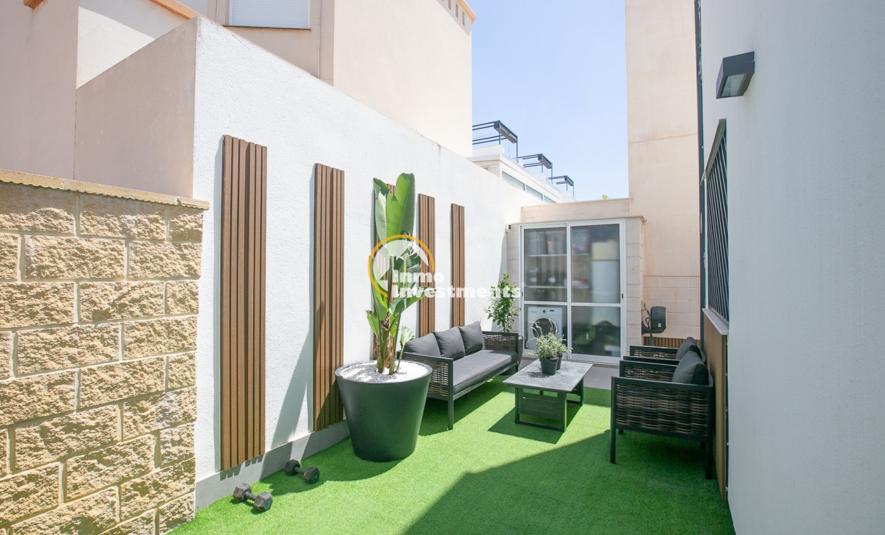 Resale - Villa - Villamartin - Pau 26