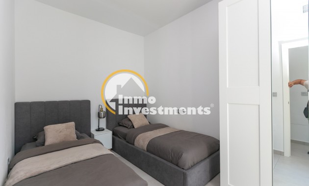 Resale - Villa - Villamartin - Pau 26
