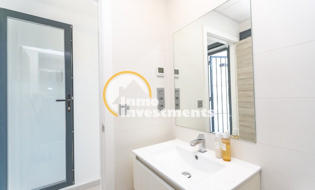 Resale - Villa - Villamartin - Pau 26