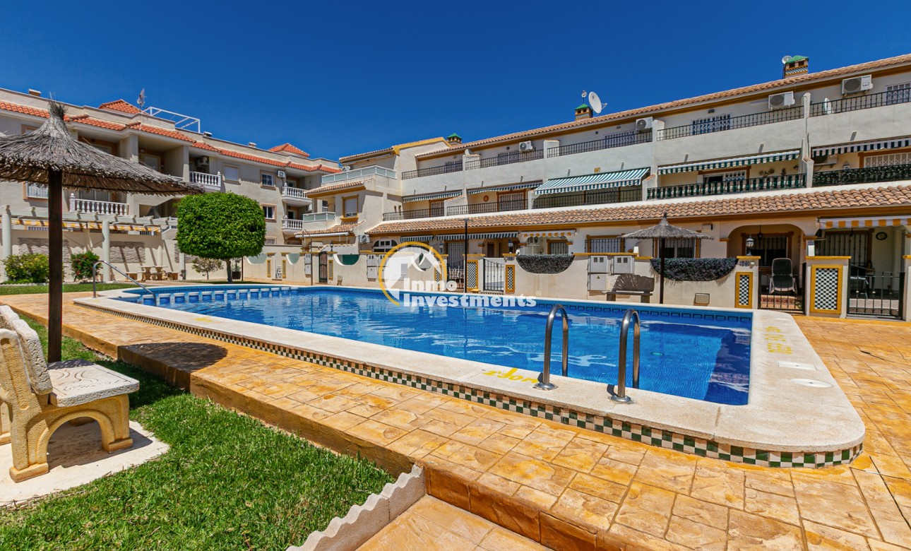 Resale - Town house - La Zenia