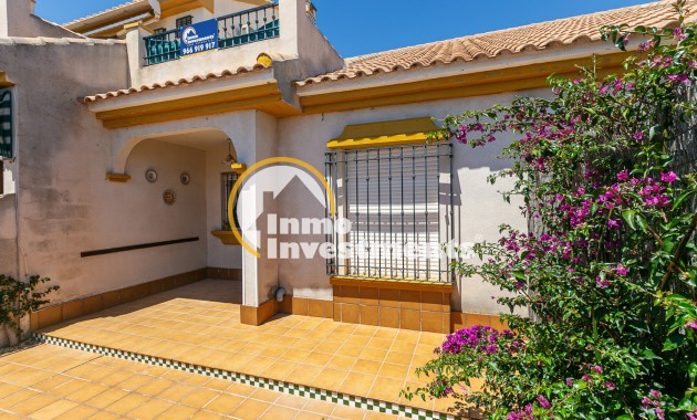 Resale - Town house - La Zenia