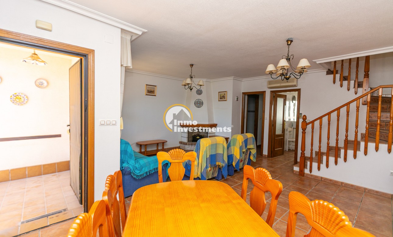 Resale - Town house - La Zenia