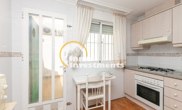 Resale - Town house - La Zenia