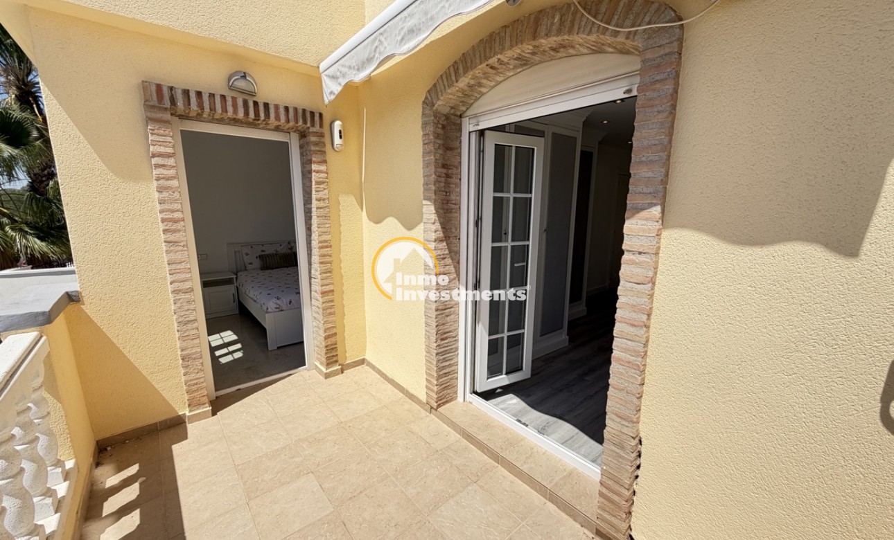 Resale - Villa - Las Ramblas - Las Ramblas Golf