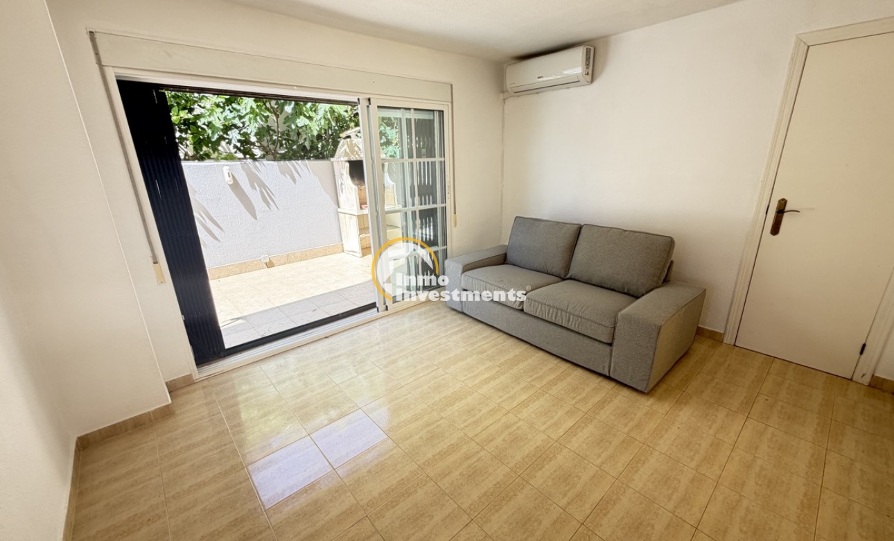 Resale - Villa - Las Ramblas - Las Ramblas Golf