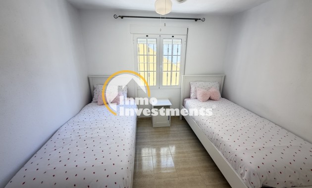 Resale - Villa - Las Ramblas - Las Ramblas Golf