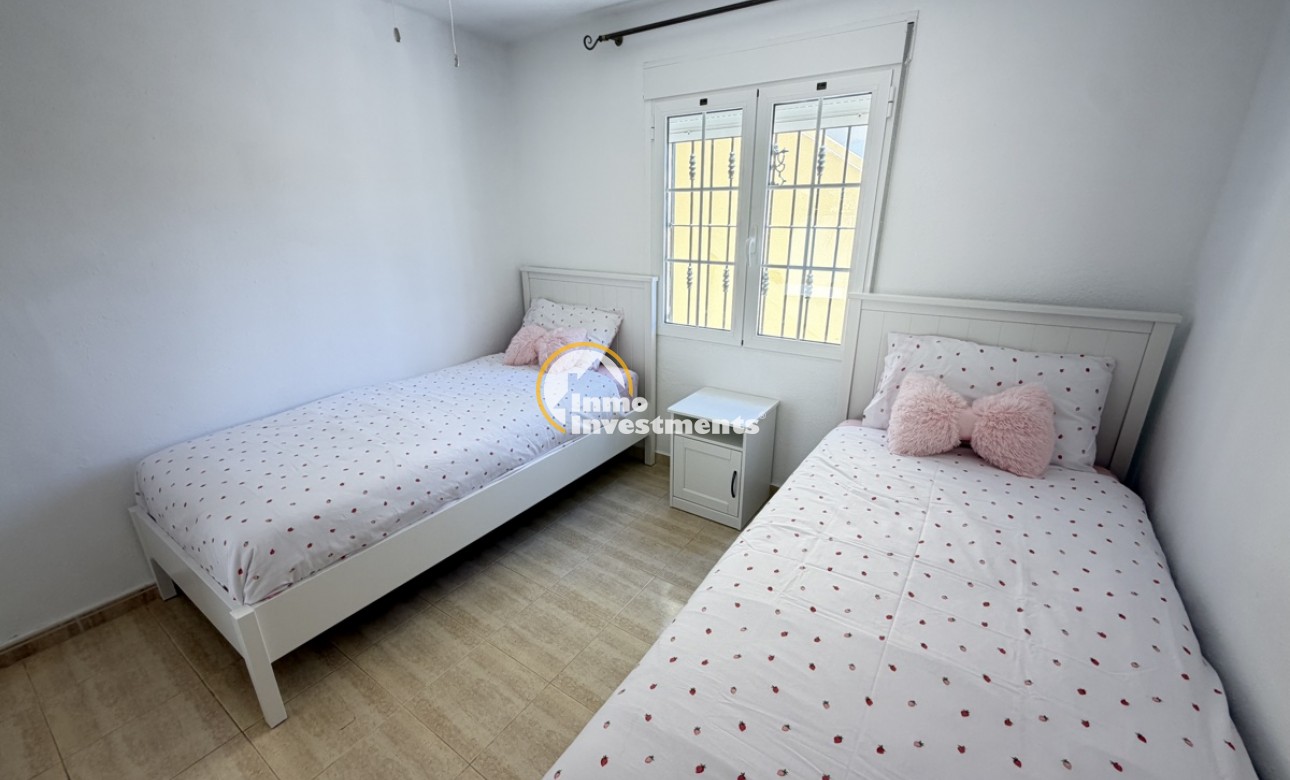 Resale - Villa - Las Ramblas - Las Ramblas Golf