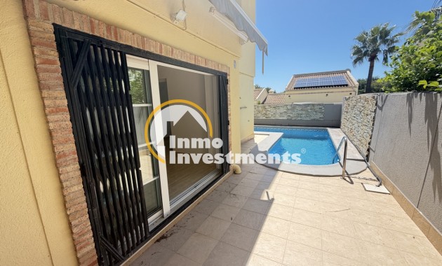 Resale - Villa - Las Ramblas - Las Ramblas Golf