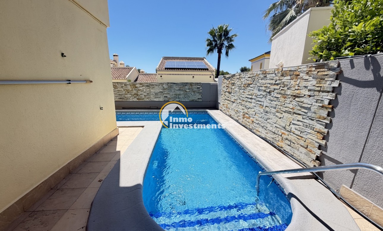 Resale - Villa - Las Ramblas - Las Ramblas Golf